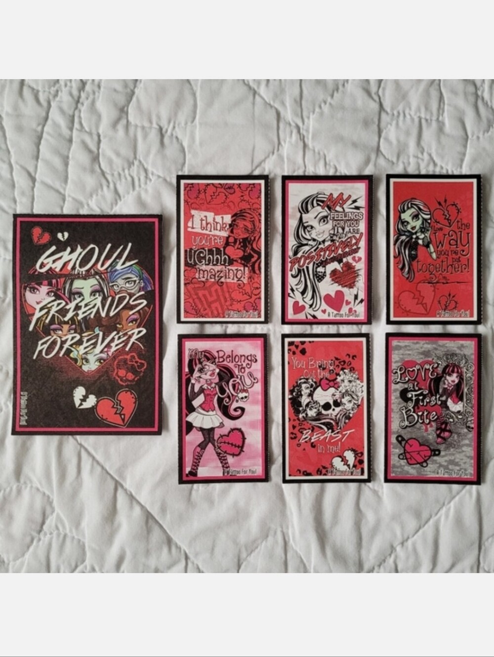 2/$15 🌼 26x Monster High Happy Valentine's Day Cut Out Cards